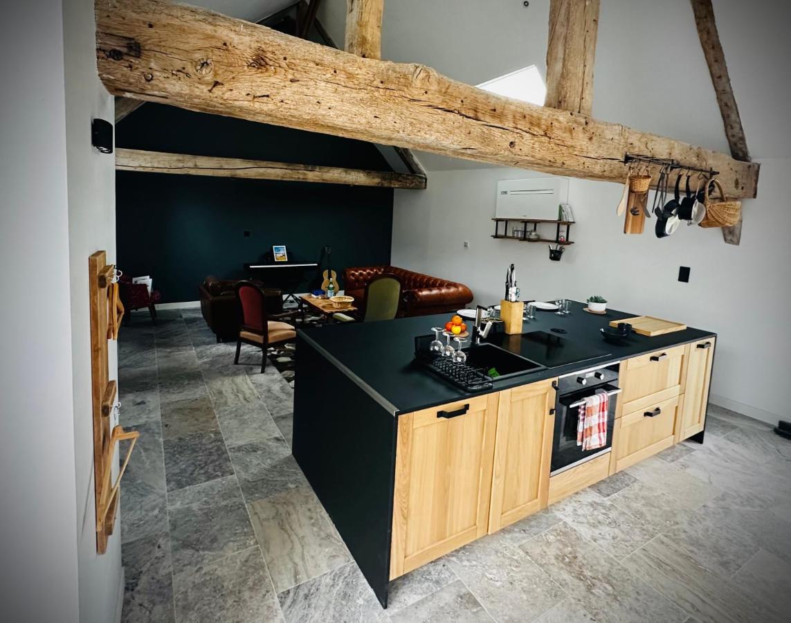 La Vie En Grange, La Loire Et Les Chateaux Dhuizon 外观 照片